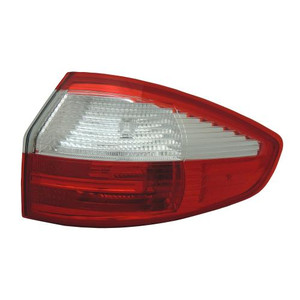 2014 - 2019 Ford Fiesta Tail Light Rear Lamp - Right Passenger