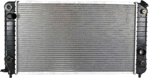 Radiator for Chevrolet S10 Pickup 1994-1995, 4.3L Engine with Engine Oil Cooler and Auto Transmission, Replacement