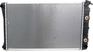 Replacement Radiator for Chevrolet C/K Series Pickup 1988-1991 and Suburban 1981-1991, 28x17in core