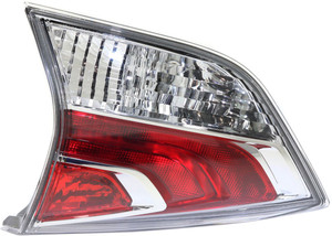 2014 - 2016 Nissan Rogue Tail Light Rear Lamp - Right Passenger