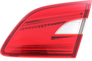 2016 - 2019 Nissan Sentra Tail Light Rear Lamp - Right Passenger