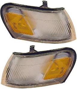 Corner Light Pair/Set for 1993-1997 Toyota Corolla - Right Passenger and Left Driver Assembly Replacement