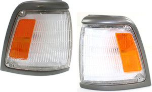 Pair/Set - Corner Light Assembly for Toyota Pickup 1992-1995, Right Passenger and Left Driver Side, Replacement Set