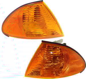 Corner Light Assembly Pair/Set for BMW 3-Series 1999-2001 Sedan/Wagon, Right Passenger and Left Driver, Replacement - Fits 323i, 328i, 325i, 330i.