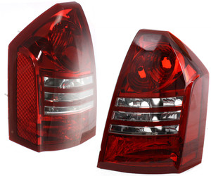 Tail Light Pair/Set for Chrysler 300 (2005-2007), Includes Right Passenger and Left Driver Lens and Housing, Suited for 5.7L/6.1L Engine Replacement