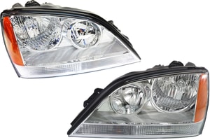 Pair/Set - Headlight Assembly for 2005-2006 Kia Sorento, Right Passenger and Left Driver, Halogen, without Sport Package, Replacement