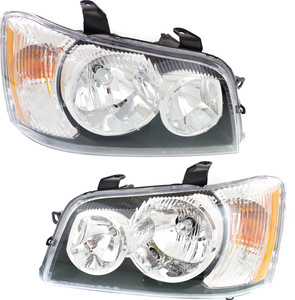 Pair/Set - Headlight Assembly for 2001-2003 Toyota Highlander, Halogen, Right Passenger and Left Driver Replacement