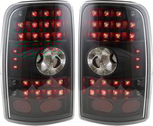 2001 - 2006 Chevrolet (Chevy) Tahoe Tail Light Rear Lamp - Left Driver