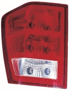 2005 - 2006 Jeep Grand Cherokee Rear Tail Light Assembly Replacement / Lens / Cover - Left <u><i>Driver</i></u> Side