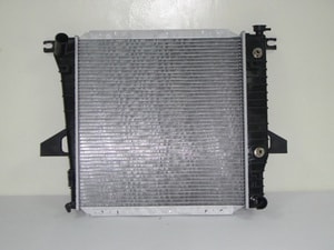 Radiator Assembly for 1998 - 2001 Ford Ranger, 2.5L L4,  F87Z8005GA, Replacement