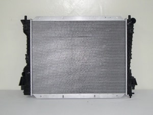 2005 - 2010 Ford Mustang Radiator - (4.0L V6 + 4.6L V8) Replacement