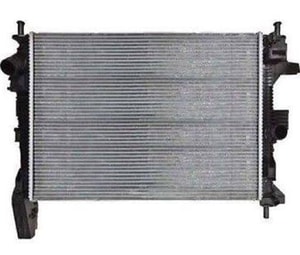 2015 - 2018 Ford Focus Radiator - (1.0L L3 Turbocharged) Replacement