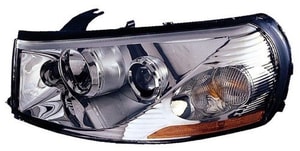 2003 - 2005 Saturn L300 Front Headlight Assembly Replacement Housing / Lens / Cover - Left <u><i>Driver</i></u> Side - (Sedan + Wagon)