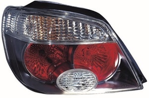 2005 - 2006 Mitsubishi Outlander Rear Tail Light Assembly Replacement / Lens / Cover - Left <u><i>Driver</i></u> Side - (Limited)
