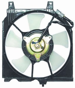 1998 - 1999 Nissan Sentra Cooling Fan Assembly