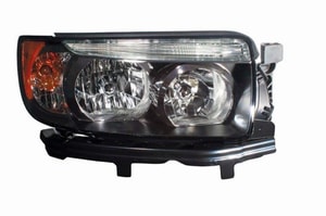 2007 - 2008 Subaru Forester Front Headlight Assembly Replacement Housing / Lens / Cover - Right <u><i>Passenger</i></u> Side - (Sports 2.5 X + Sports 2.5 XT)