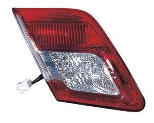 2010 - 2011 Toyota Camry Rear Tail Light Assembly Replacement / Lens / Cover - Left <u><i>Driver</i></u> Side Inner