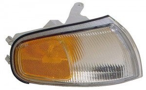 1995 - 1996 Toyota Camry Parking Light Assembly Replacement / Lens Cover - Right <u><i>Passenger</i></u> Side