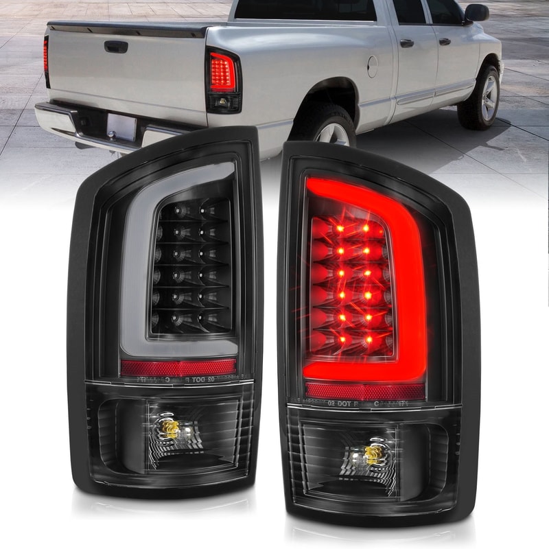Left (Driver) Tail Light Assembly for 2002 - 2006 Dodge Ram 1500, Rear Tail Light Replacement, Lens, Cover, Late Design, without Bulbs or Sockets,  55077347AF, Replacement