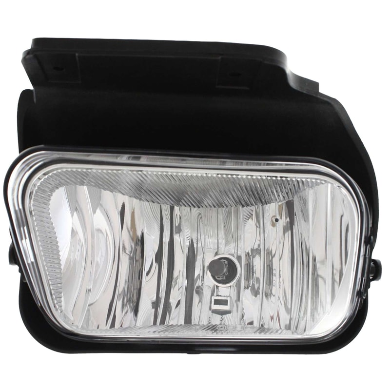 Front Fog Light Assembly for Chevrolet Silverado 2004-2006, Fits 2007 Classic, Left (Driver) Side, Replacement