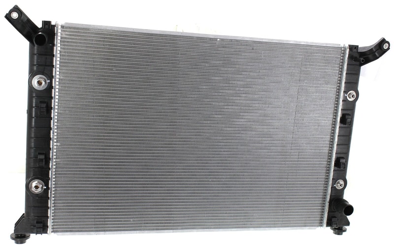 Radiator for Chevrolet Silverado/GMC Sierra 2500 HD/3500 HD, Suitable for 6.0L Engine Models from 2011-2019, Replacement