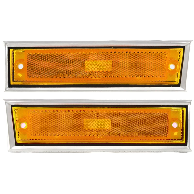 Pair/Set - Front Side Marker Light for Chevrolet Suburban 1981-1991, Right (Passenger) and Left (Driver), Lens and Housing with Chrome Trim, Replacement Set