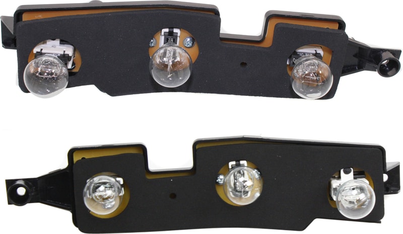 Tail Light Connector Plate Pair/Set for Chevrolet C/K Full Size Pickup 1988-2000, Right (Passenger) and Left (Driver), with Bulb, Excluding 15,000 Lbs. GVW, Replacement
