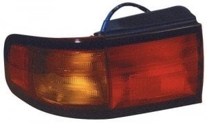 1995 - 1996 Toyota Camry Rear Tail Light Assembly Replacement / Lens / Cover - Left (Driver) Side - (4 Door; Sedan + 2 Door; Coupe)