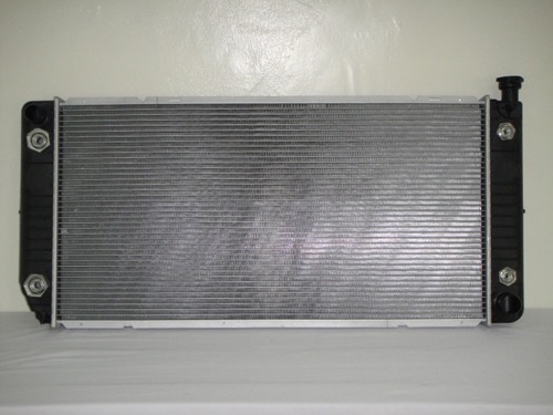 Radiator Assembly for 1994 - 1999 Chevrolet K1500, 5.7L V8 Gas, with Engine Oil Cooler, Air Conditioning, Factory Replacement Design,  89019344, Replacement