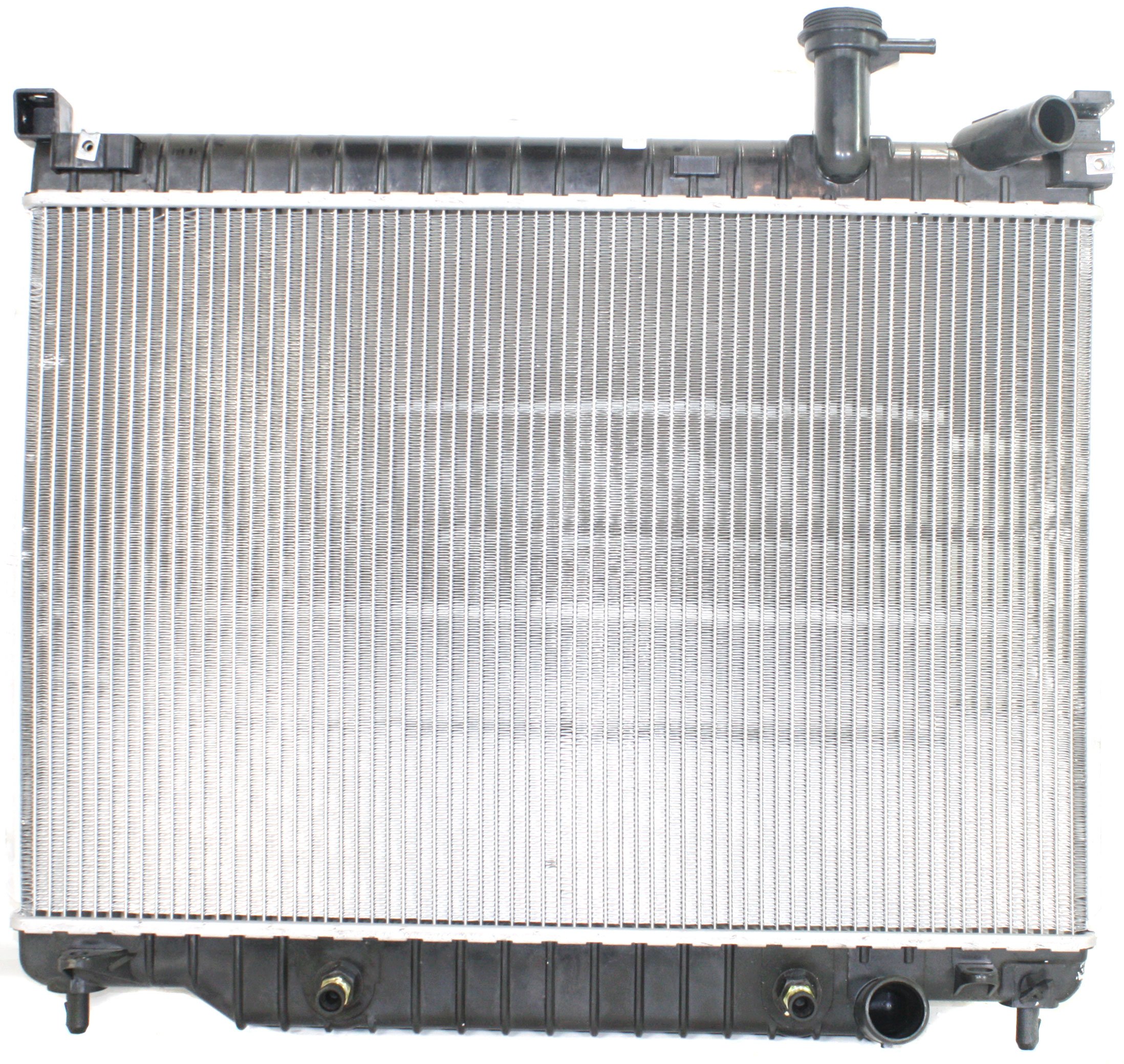 Radiator for Chevrolet Trailblazer 2003-2009, 8 Cylinder, Replacement