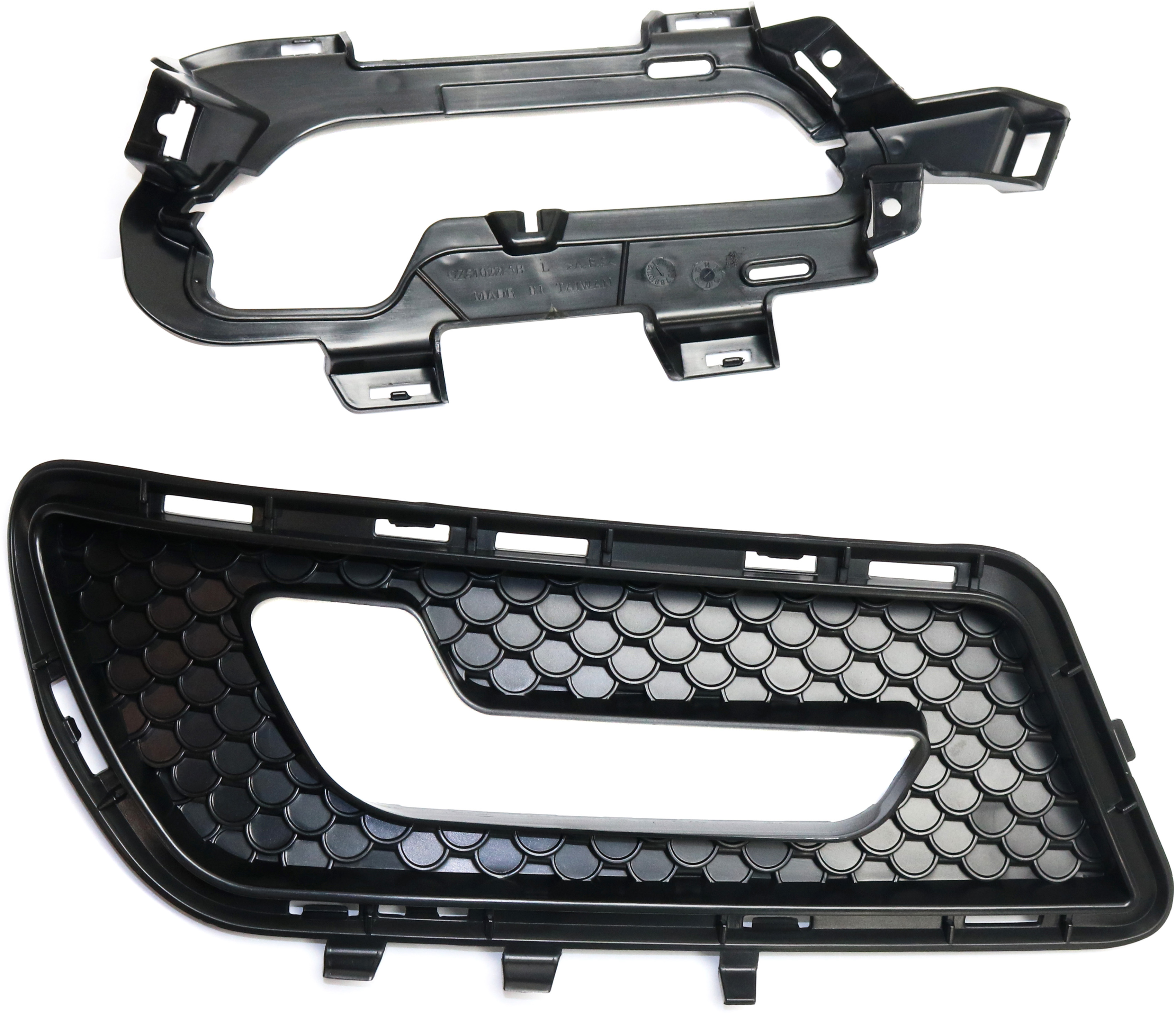 Front Fog Light Molding for Mercedes-Benz E-Class 2010-2013, Left (Driver), Primed (Ready to Paint), with Light Package, Driving Lights, AMG Styling Package, Sedan/Wagon, Replacement