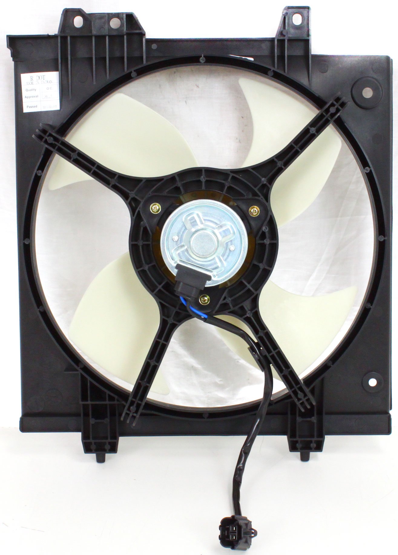 A/C Fan Shroud Assembly for Subaru Legacy 2000-2004, 4 Cylinder, Replacement
