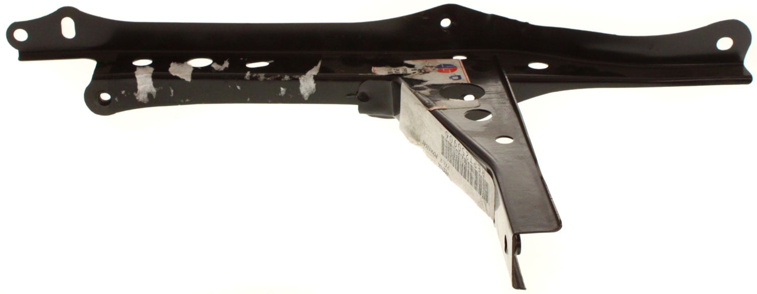 2006 - 2009 Toyota 4runner Radiator Support - Center