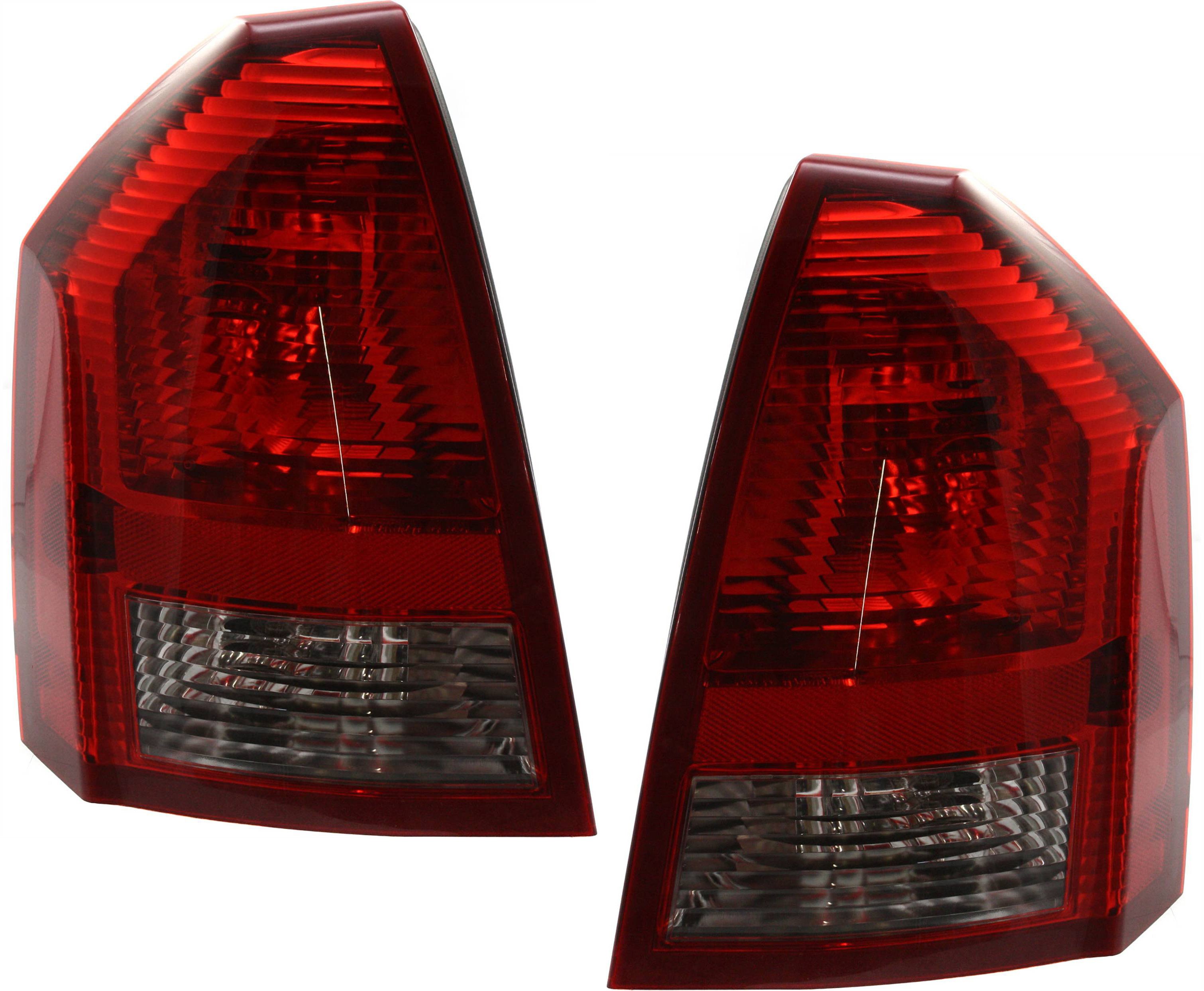 Tail Light Assembly Pair/Set for Chrysler 300 2005-2007, Right (Passenger) and Left (Driver), Compatible with 2.7L/3.5L Engine - Replacement