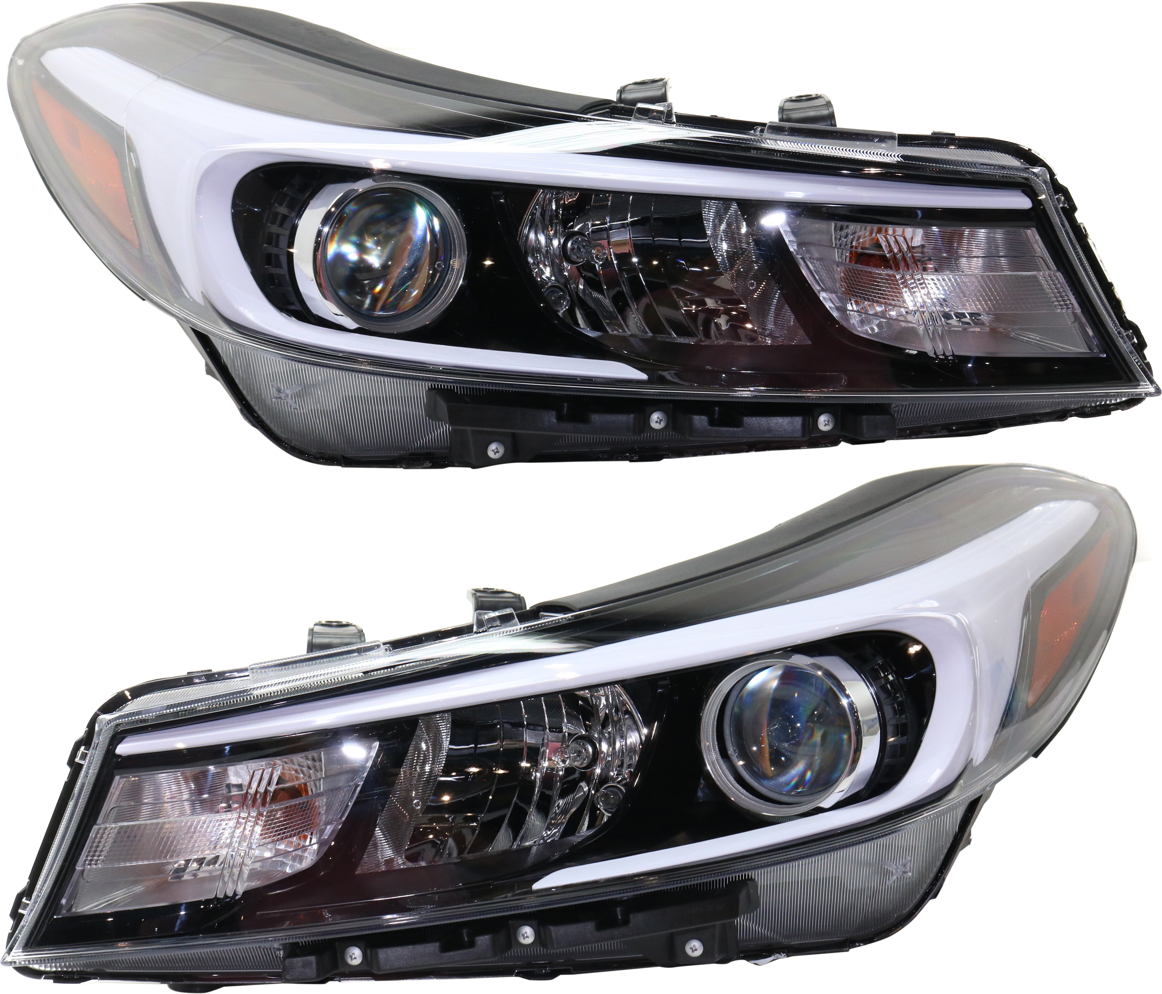 Pair/Set - Headlight Assembly for 2017-2018 Kia Forte/Forte5, Right (Passenger) and Left (Driver), Halogen, without LED Position Light, Fits Forte5 SX Model to 7-4-2017, Replacement