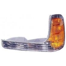Partslink Number GM2521183 OE Replacement Cadillac//GMC Passenger Side Parklight Assembly