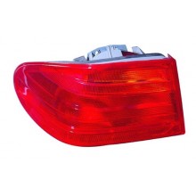 OE Replacement Mercedes-Benz Driver Side Taillight Assembly Outer Partslink Number MB2804101 