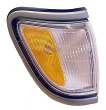 1995 - 1997 Toyota Tacoma Parking Light Assembly Replacement / Lens Cover - Right (Passenger) Side - (4WD)