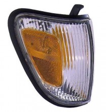 1997 - 2000 Toyota Tacoma Parking Light Assembly Replacement / Lens Cover - Right (Passenger) Side - (4WD + Pre Runner RWD)