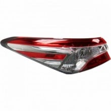 2018 - 2019 Toyota Camry Tail Light Rear Lamp - Left (Driver)