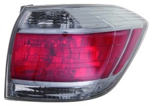 2011 - 2013 Toyota Highlander Rear Tail Light Assembly Replacement Housing / Lens / Cover - Right (Passenger) Side - (Gas Hybrid)