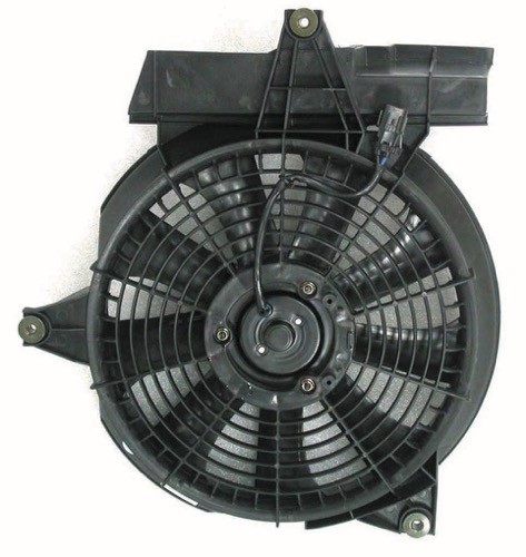 Condenser Fan for 2001 - 2002 Hyundai Santa Fe A/C Condenser, 2.4L L4 and 2.7L V6 Electric Fan Assembly,  9773026150, Replacement