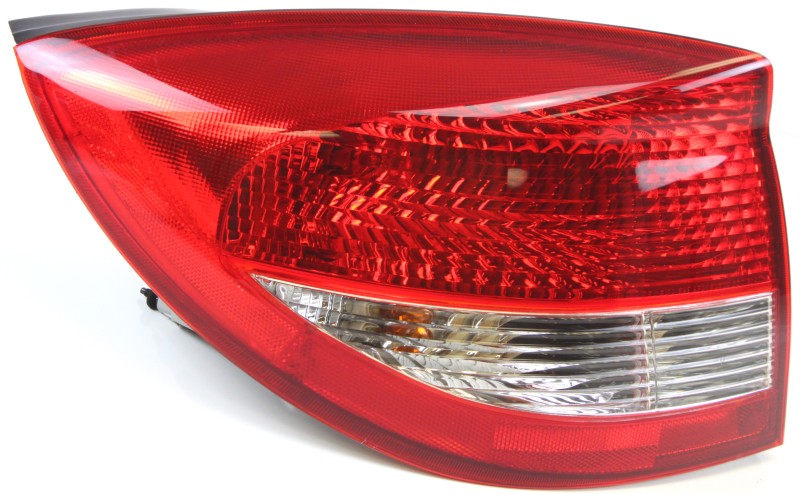 Tail Light Assembly for Kia RIO Sedan, 2003-2005, Left (Driver) Side, Replacement