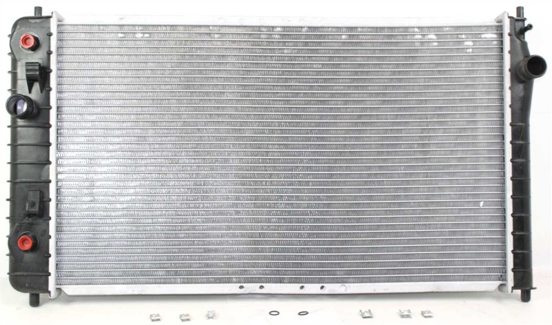 Radiator for Chevrolet Cavalier 2002-2004, 2.2L Engine, Replacement