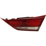 2017 - 2018 Hyundai Elantra Tail Light Rear Lamp - Right (Passenger)