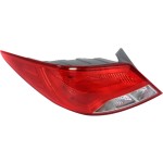 2015 - 2017 Hyundai Accent Tail Light Rear Lamp - Left (Driver)
