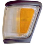 1992 - 1995 Toyota Pickup Parking Light Assembly Replacement / Lens Cover - Right (Passenger) Side - (4WD)