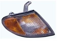 Right (Passenger) Side Park Light Assembly for 1998 - 1999 Hyundai Accent (4 Door; Sedan) - OE Part 9230622350, Park/Signal/Marker Combo, Replacement