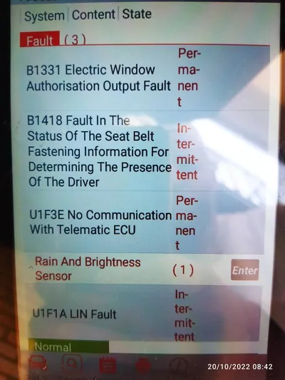 An OBD2 scanner displaying the B1331 manufacturer-specific diagnostic trouble code.